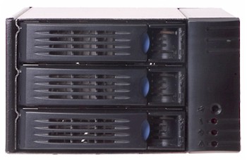 Chenbro Three Serial ATA II/SAS 6G/s Raid Enclosure, 5.25" exposed bays x 2