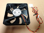 T&T 12CM ball bearing DC fan with 3-pin/4-pin combo connectors